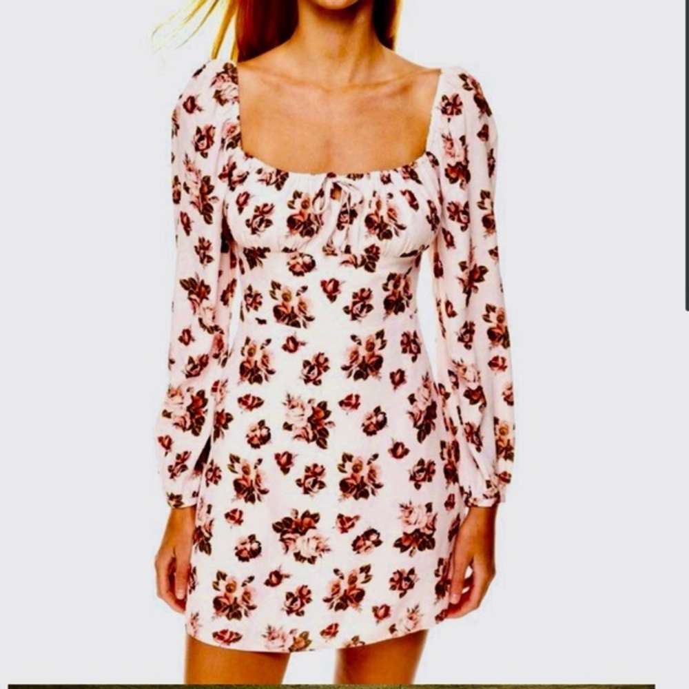 Sunday Best | Aritzia Delilah long sleeve floral shy pink small mini Dress
